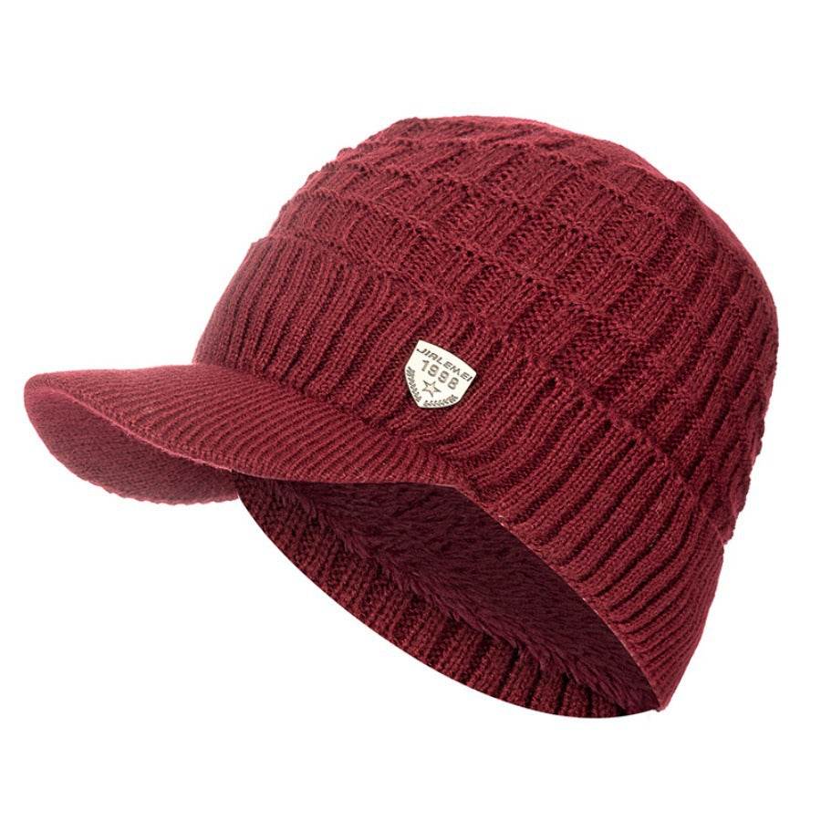 Upgrade Your Winter Style with a Cozy Fleece-lined Gradient Color PullProduct information:Processing Technology: embroidery, distressed, printing, machine embroidery, printingFabric name: CottonCrown style: DomeMain fabric composition:Winter StyleZenvyMarket